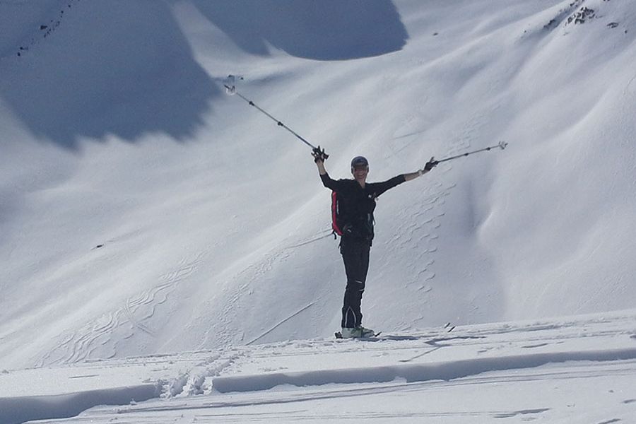 Go ski touring (full day)